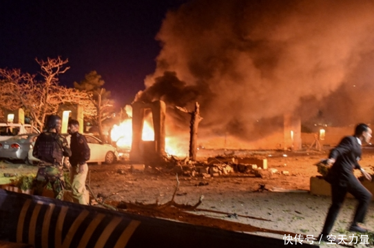 华泰优配 赶走了美军的塔利班，拿着全套美械与巴基斯坦硬刚，这次却失手了